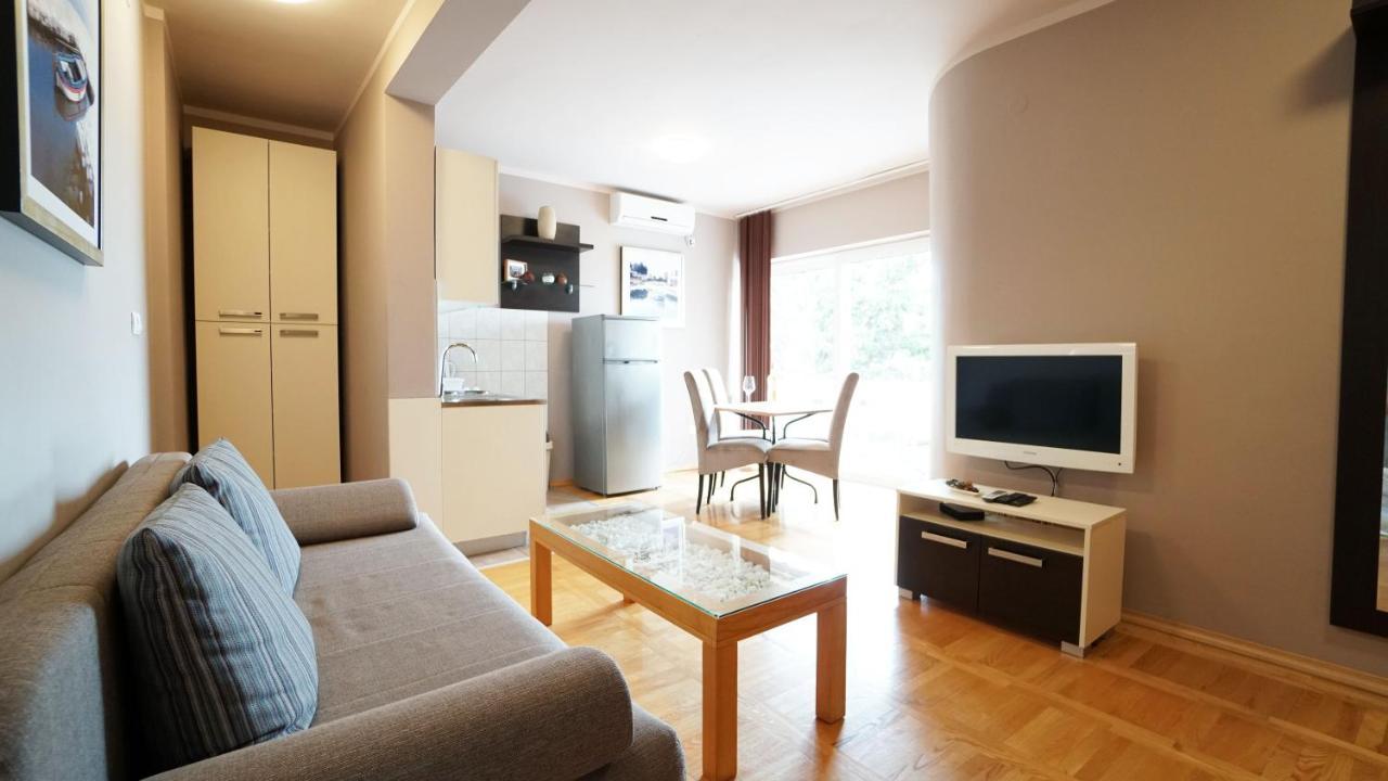 Apartments Paradiso Vir Rom bilde
