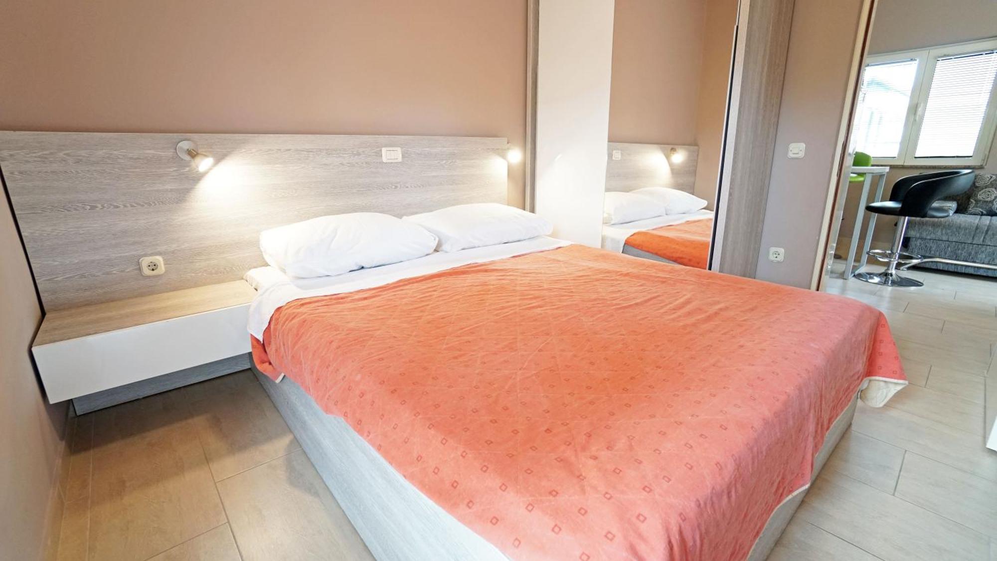Apartments Paradiso Vir Rom bilde